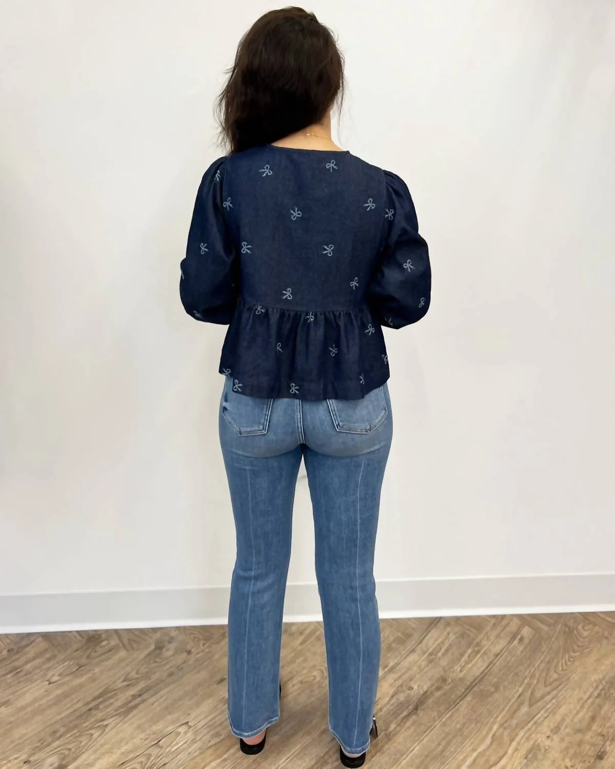 Aaron & Amber - Long Sleeve Tie Front Blouse With Bow Embroidery