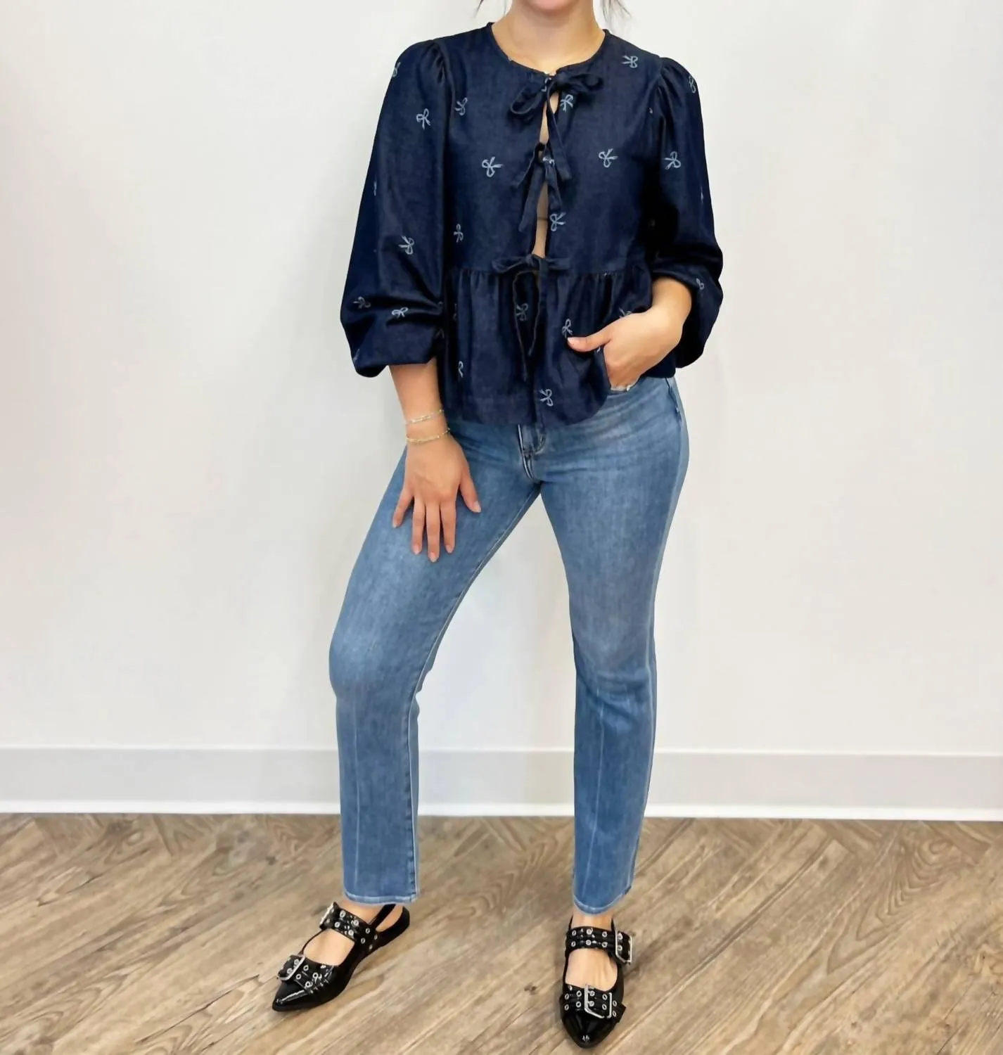 Aaron & Amber - Long Sleeve Tie Front Blouse With Bow Embroidery