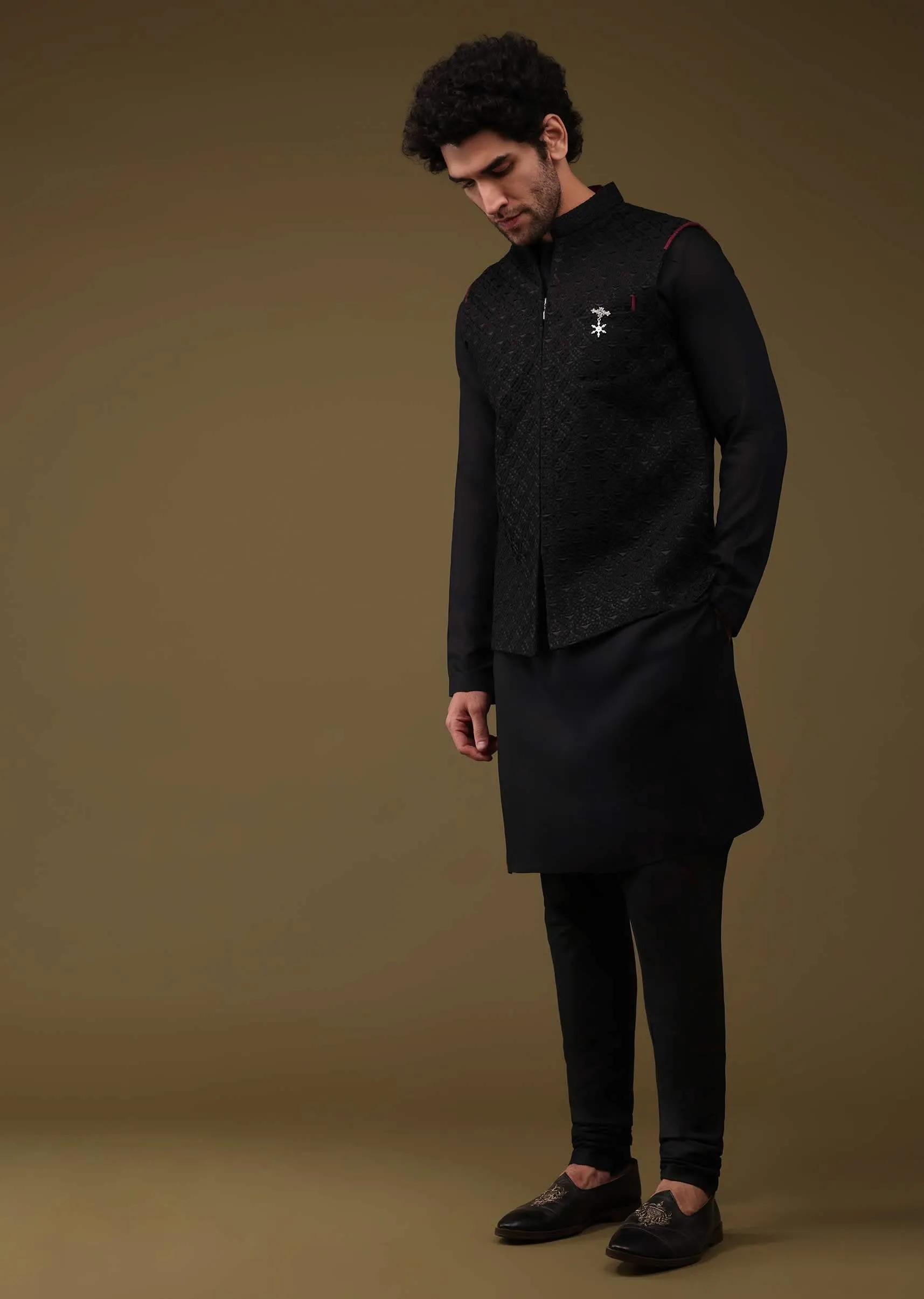 Black Festive Textured Bandi Jacket Set In Art Silk With Thread Embroidery And Front Zip