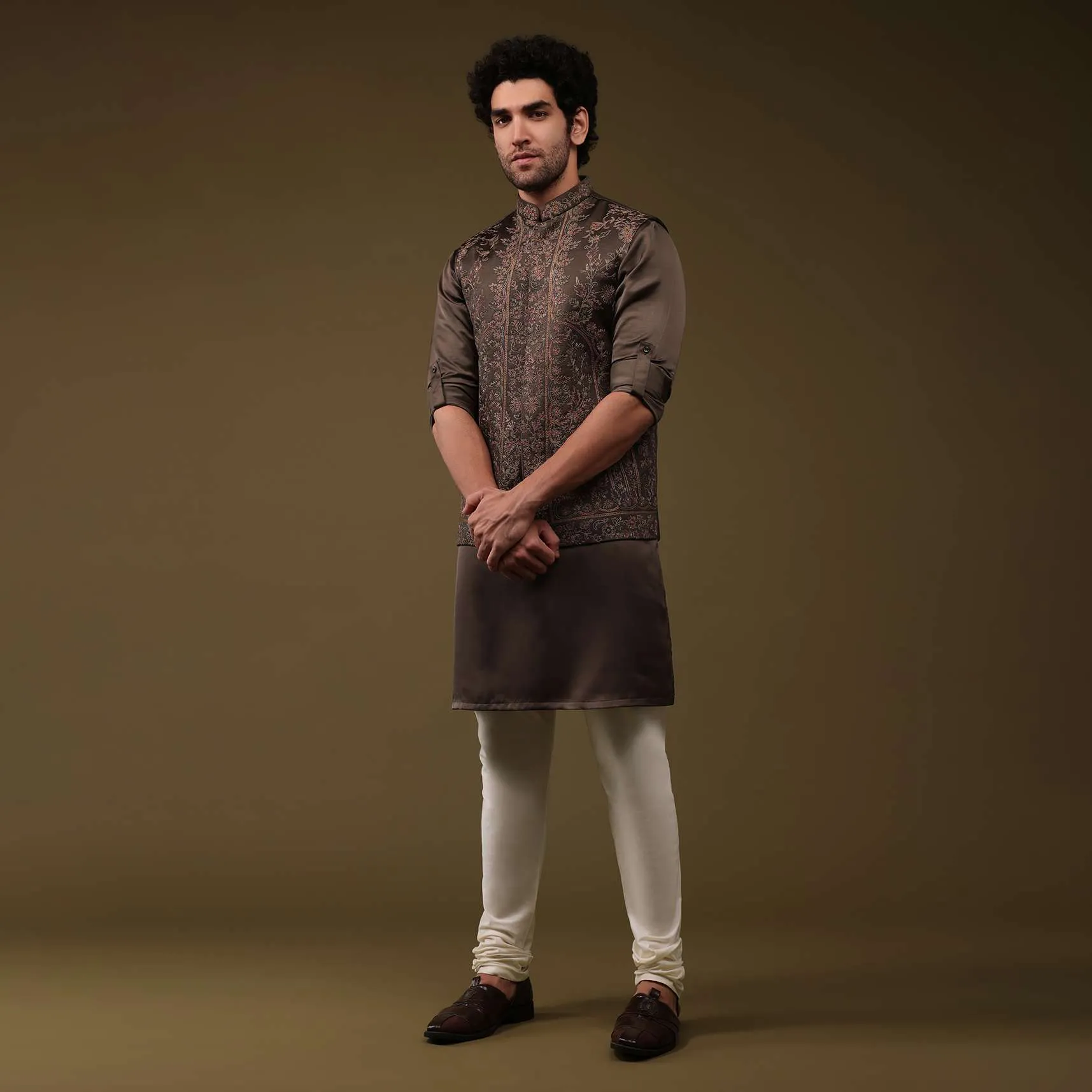 Chocolate Brown Festive Bandi Jacket Set In Silk With Heavy Thread-Embroidery