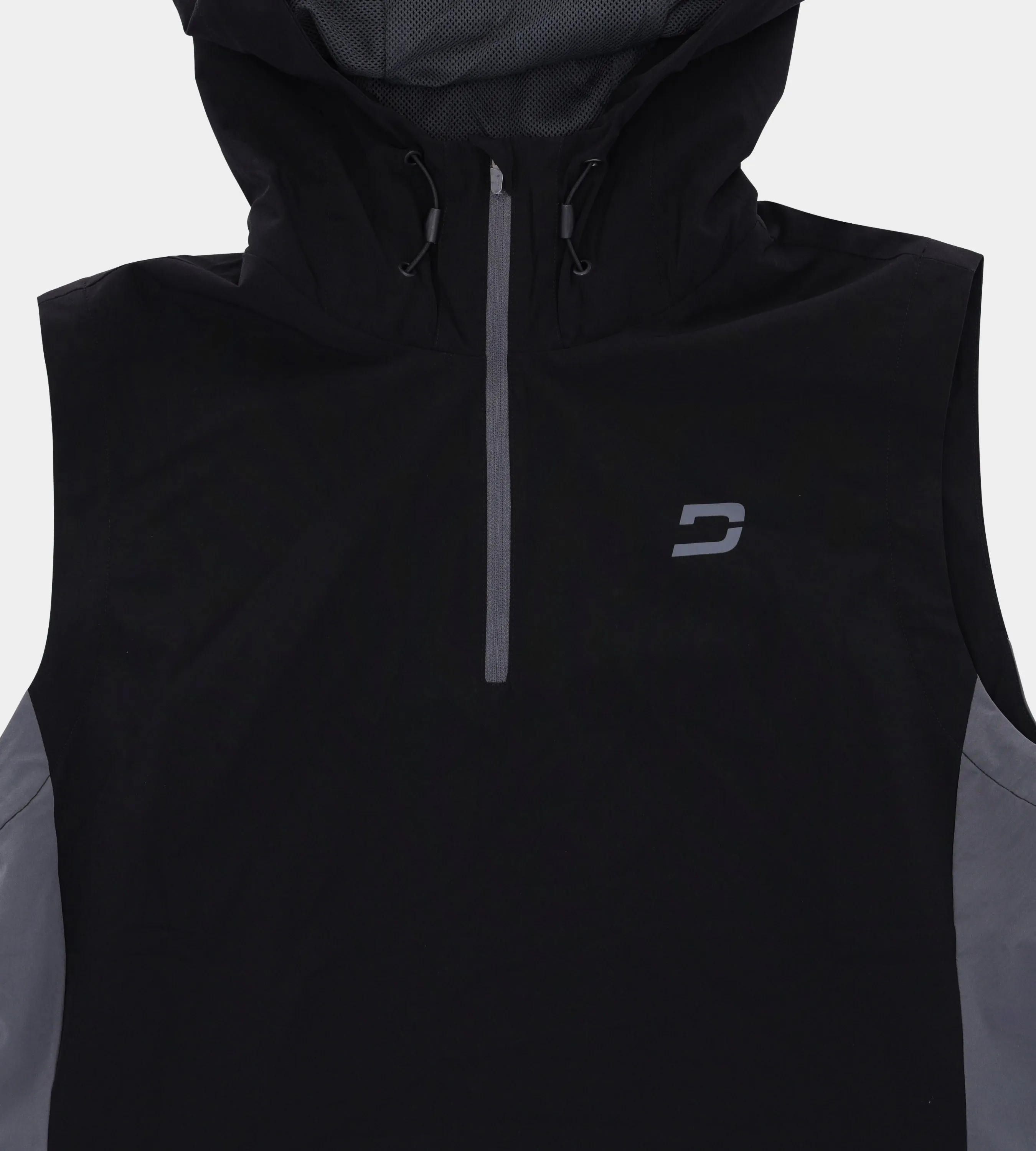 SWING SMART SLEEVELESS - BLACK